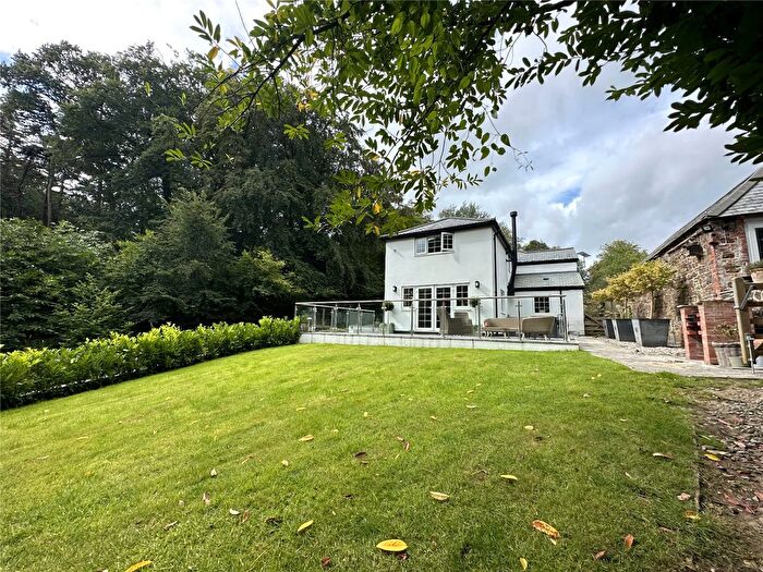 4 Bedroom End Of Terrace House For Sale In St. Giles, Torrington, EX38