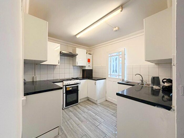 3 Bedroom Terraced House To Rent In Milling Road, Edgware, HA8