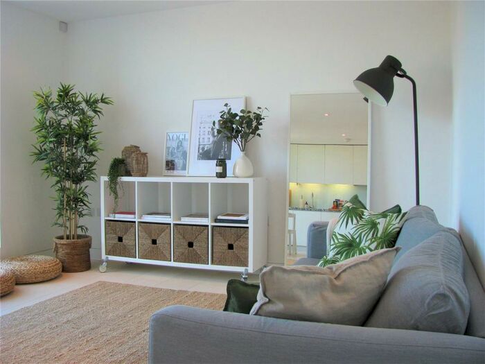 1 Bedroom Flat To Rent In Latitude House, Primrose Hill, London, NW1