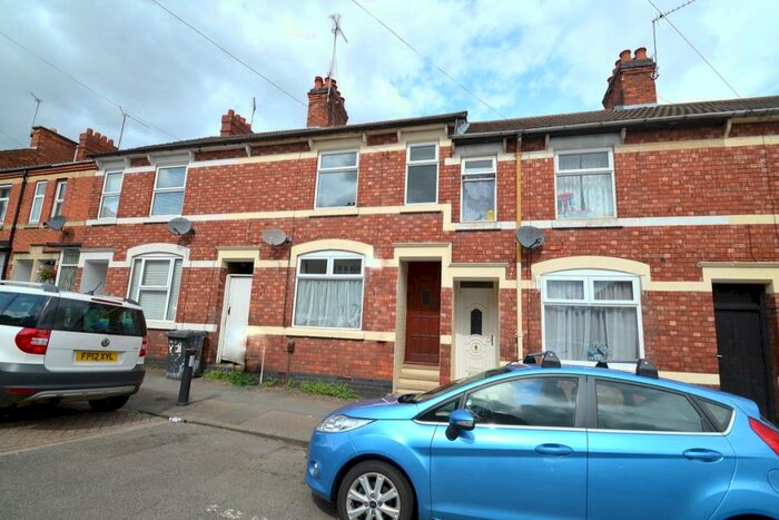 3 Bedroom Terraced House To Rent In Russell Street, Kettering, Northamptonshire, NN16