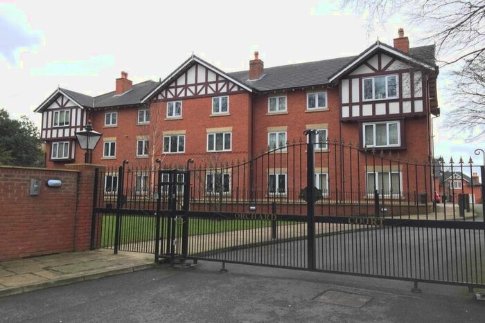 2 Bedroom Flat To Rent In Orchard Court, Bury BL9