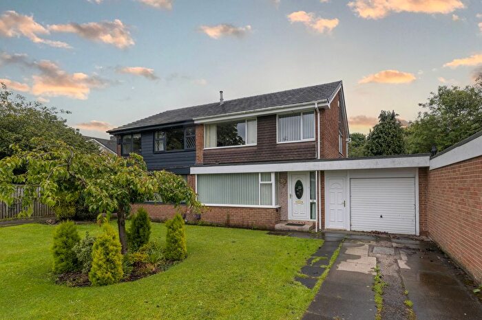 3 Bedroom Semi Detached House For Sale In Rothesay, Ouston, DH2