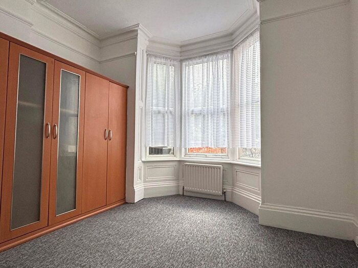 1 Bedroom Flat To Rent In Lawn Road, Stafford, Staffordshire, ST17