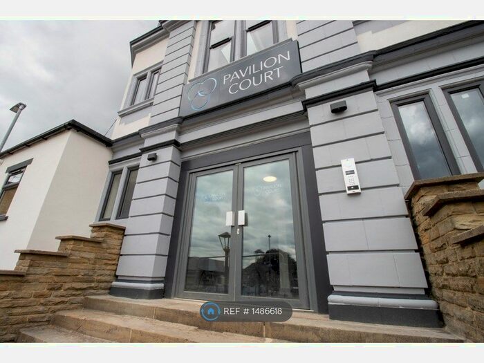 2 Bedroom Flat To Rent In Stanningley Road, Pudsey, LS28