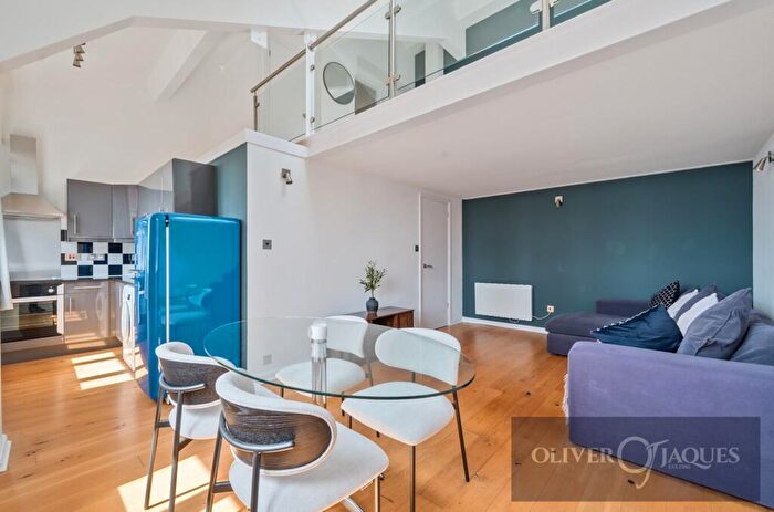 1 Bedroom Apartment For Sale In Lexington Building, Bow Quarter, London, E3