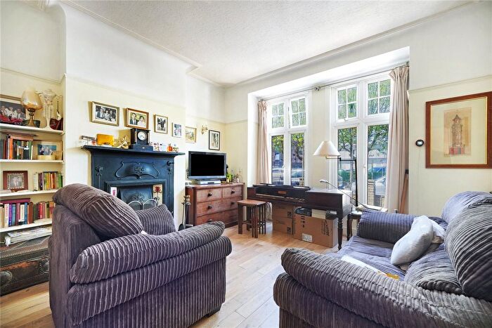 3 Bedroom Terraced House For Sale In James Lane, Leytonstone, London, E11