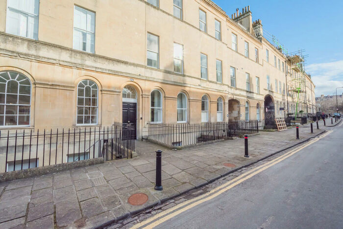 3 Bedroom Maisonette To Rent In Henrietta Street - Suitable For Sharers, BA2