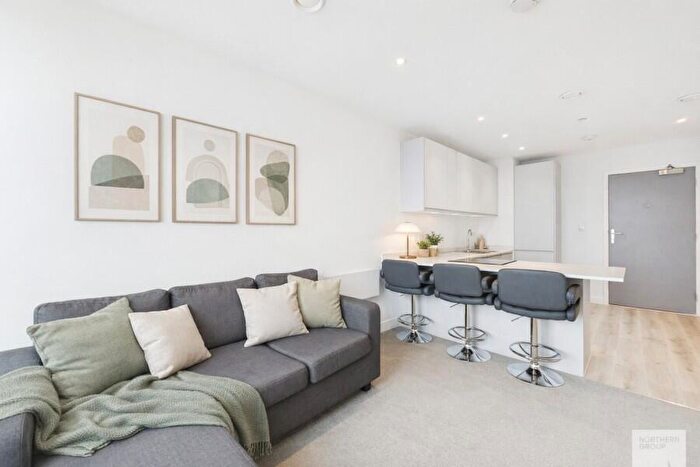 1 Bedroom Apartment To Rent In Old Trafford, NO1