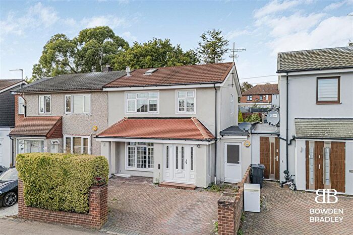 3 Bedroom Semi-detached House To Rent In Branch Road, Hainault, IG6