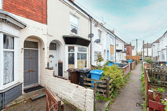 2 Bedroom Terraced House For Sale In Arthur Street, Hull, HU3