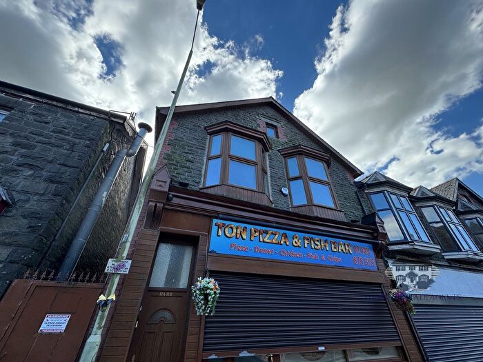 2 Bedroom Flat To Rent In High Street, Tonyrefail, Porth, Rhondda Cynon Taff, CF39