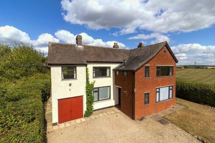 4 Bedroom Detached House For Sale In Haunton, Tamworth, B79