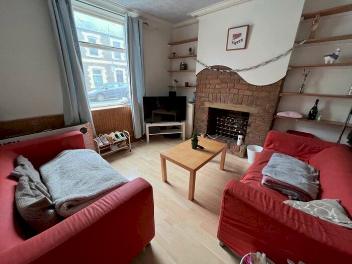 4 Bedroom House To Rent In Treorky Street, Cathays, Cardiff, CF24