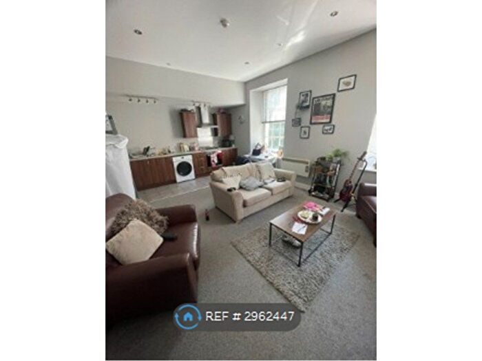 1 Bedroom Flat To Rent In High St, Ayr, KA7