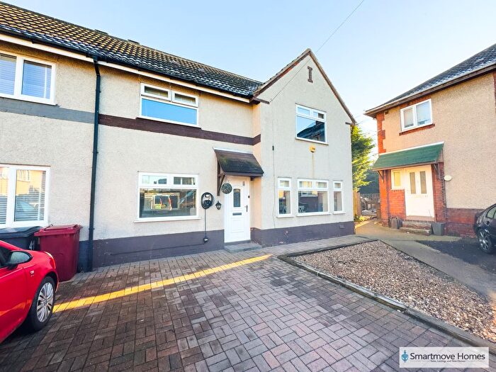 3 Bedroom Semi-Detached House For Sale In Gladstone Avenue, Blackwell, Alfreton, DE55
