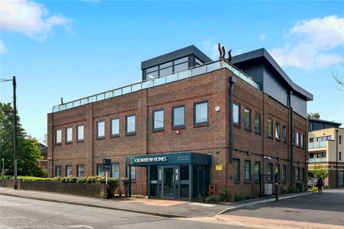 1 Bedroom Apartment To Rent In Clearview House, Pinner Road, Northwood, HA6