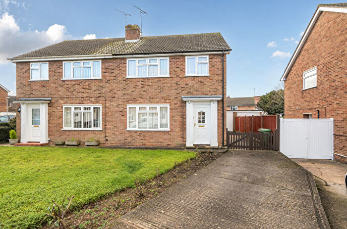 3 Bedroom Semi Detached House For Sale In Bois Hall Gardens, Halstead, Essex, CO9