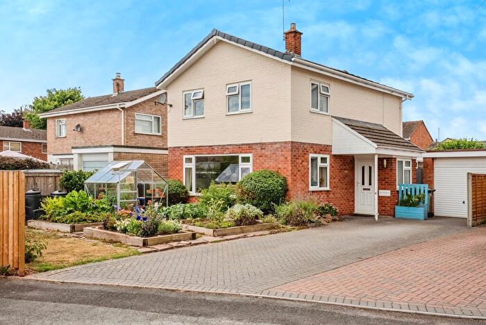 3 Bedroom Detached House For Sale In Ecroyd Park, Credenhill, Hereford, HR4