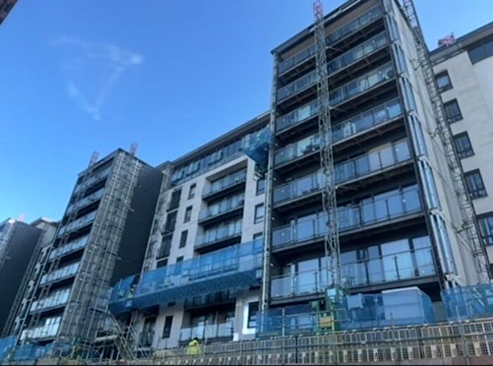 1 Bedroom Apartment To Rent In La Salle, Leeds City Centre, LS10