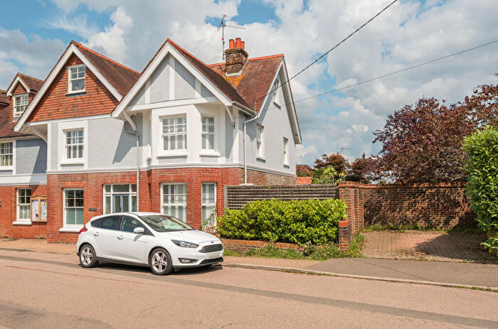 5 Bedroom Semi-Detached House For Sale In Stockcroft Road, Balcombe, RH17