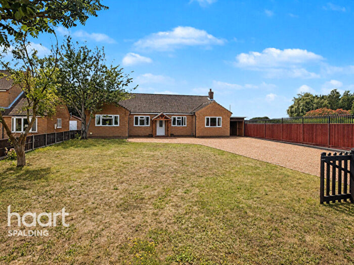4 Bedroom Chalet For Sale In Chalk Lane, Sutton Bridge, PE12