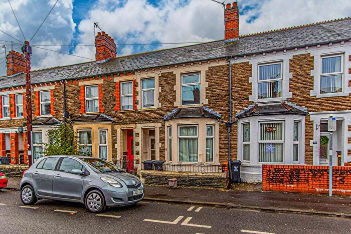 2 Bedroom Private Halls To Rent In Diana Street, Roath, CF24