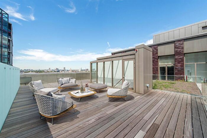 3 Bedroom Apartment For Sale In Capital Building, Embassy Gardens, New Union Square, Nine Elms, London, SW11