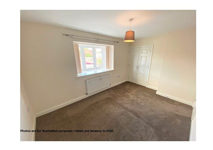 2 Bedroom Semi-Detached House For Sale In Pottery Road, Oldbury, B68
