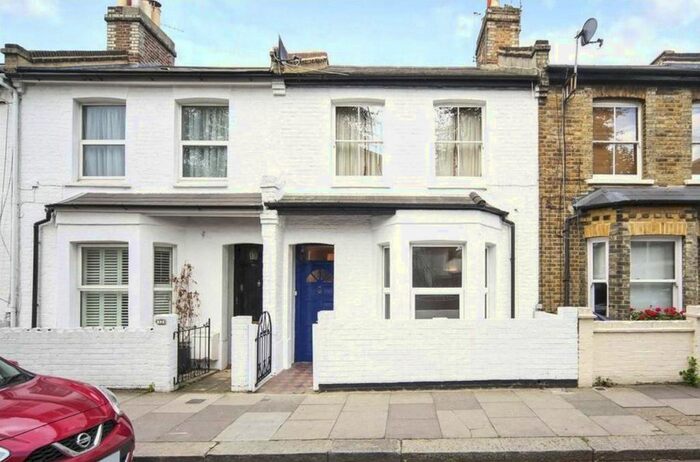 1 Bedroom Flat To Rent In Moylan Road, London, W6