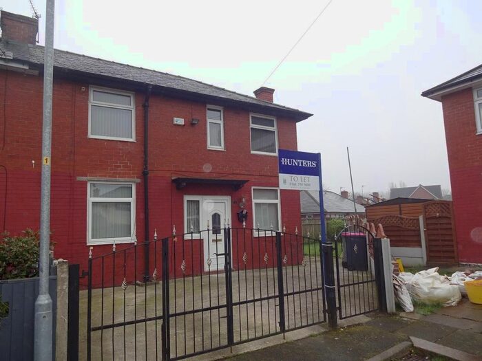 3 Bedroom Semi-Detached House To Rent In Calver Avenue, Eccles, Manchester, M30