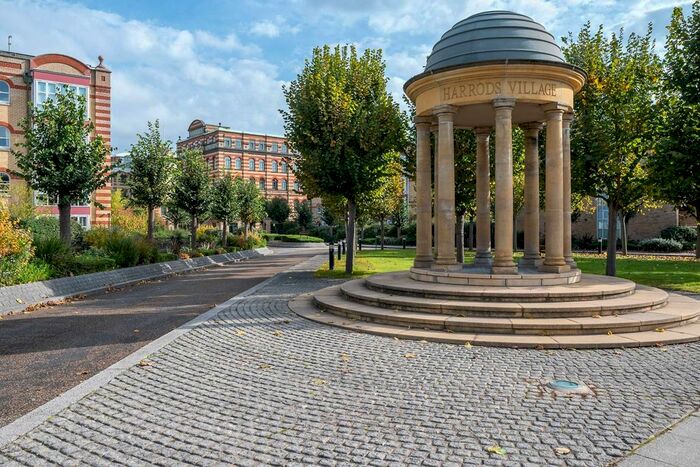 1 Bedroom Flat To Rent In Somerville Avenue, Barnes, London, SW13