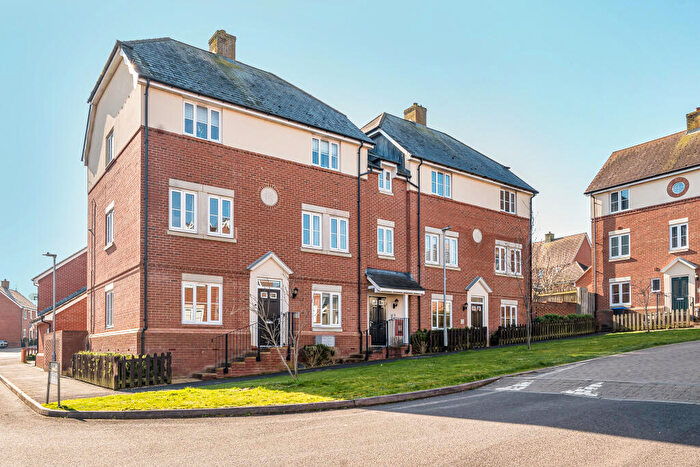 2 Bedroom Flat For Sale In Flint Way, Salisbury, SP2