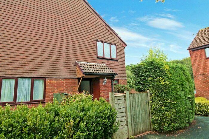 1 Bedroom Semi-Detached House To Rent In Course Park Crescent, Titchfield Common, PO14
