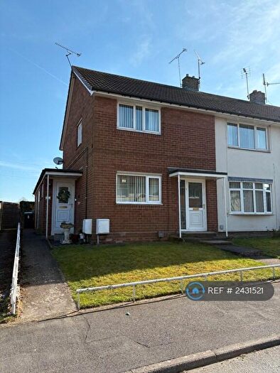 2 Bedroom Flat To Rent In Aldford Way, Wrexham, LL12