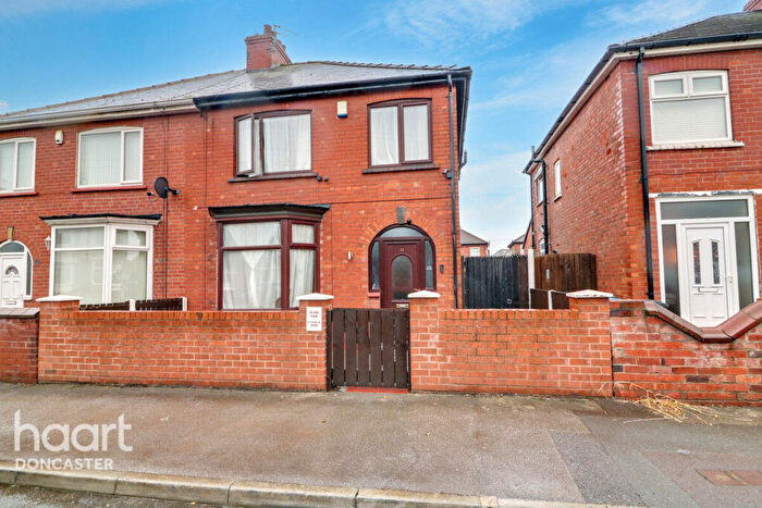 3 Bedroom Semi-Detached House For Sale In St Annes Road, Belle Vue, Doncaster, DN4