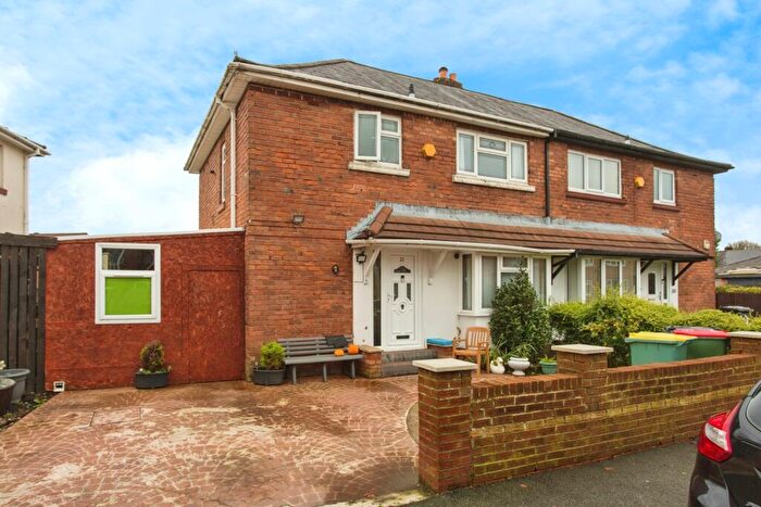 3 Bedroom Semi Detached House For Sale In Village Drive, Preston, Lancashire, PR2