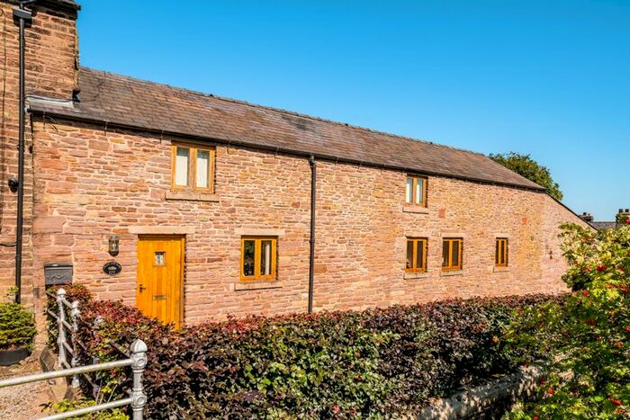 3 Bedroom Semi-Detached House For Sale In Blackburn Road, Heapey, Chorley, PR6