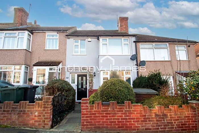 3 Bedroom Terraced House To Rent In Winifred Road, Dartford, DA1