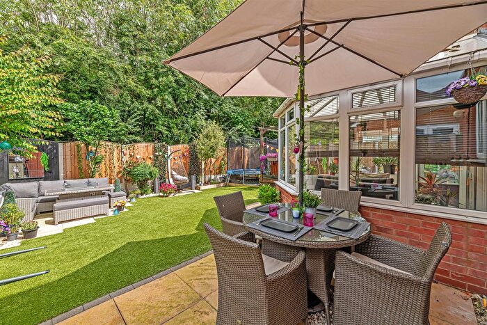 4 Bedroom Detached House For Sale In Vermont Close, Great Sankey, Warrington, WA5