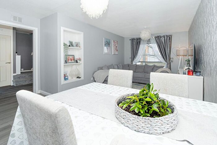 3 Bedroom Terraced House For Sale In Hawthorn Crescent, Hill Of Beath, Cowdenbeath, KY4