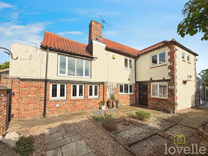3 Bedroom Detached House For Sale In Chapel Lane, Morton, DN21