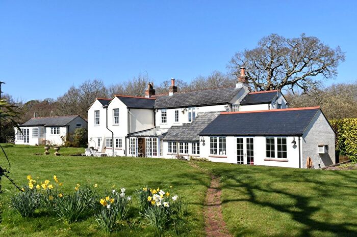 4 Bedroom Detached House For Sale In South Baddesley, Lymington, SO41