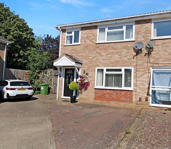 3 Bedroom Semi-Detached House For Sale In Cromarty Court, Bletchley, Milton Keynes, Buckinghamshire, MK3