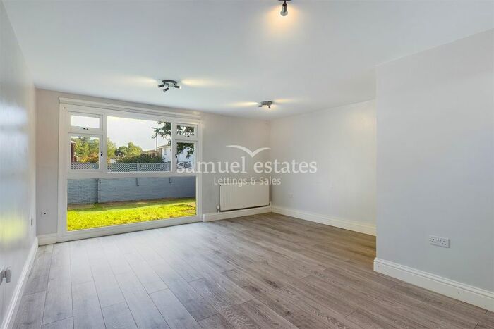 3 Bedroom Terraced House To Rent In Flamsteed Heights, Crawley, RH11