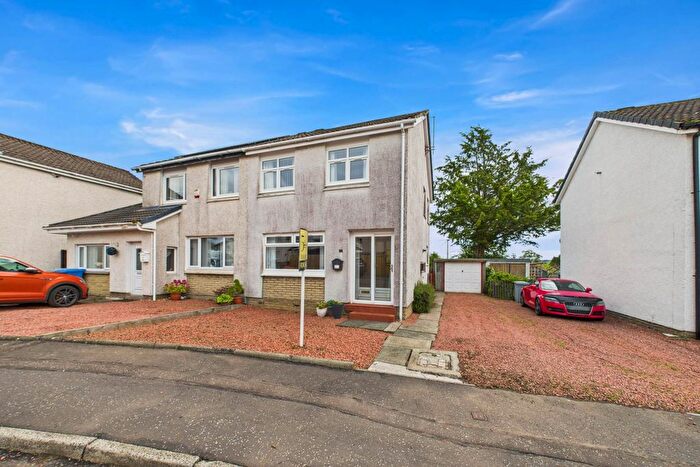 3 Bedroom Semi-Detached House For Sale In Nethan View, Blackwood, ML11