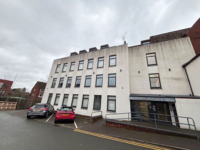 2 Bedroom Flat To Rent In Lombard Court, Lichfield, WS13