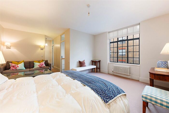Studio For Sale In Meriden Court, Chelsea Manor Street, Chelsea, SW3