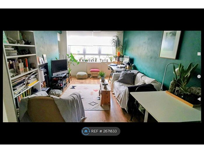 1 Bedroom Flat To Rent In Kender Street, London, SE14