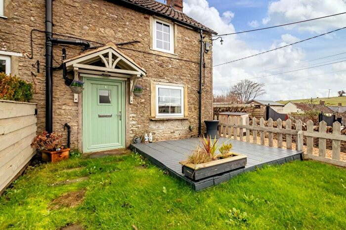 2 Bedroom Semi-Detached House For Sale In Pennsylvania, Cold Ashton, SN14