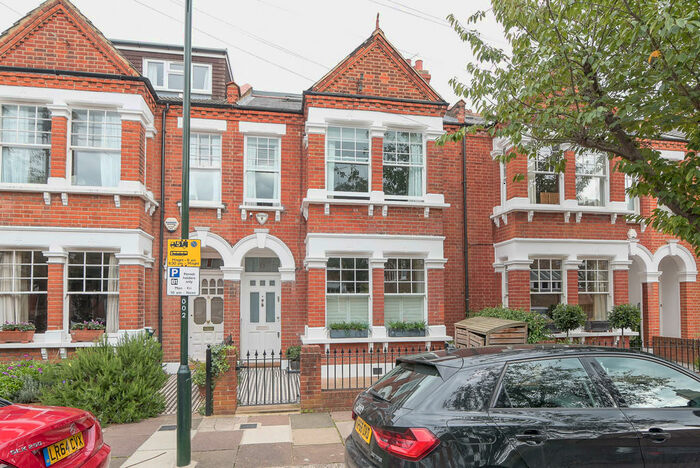 5 Bedroom Terraced House To Rent In Bellevue Road, Barnes, SW13